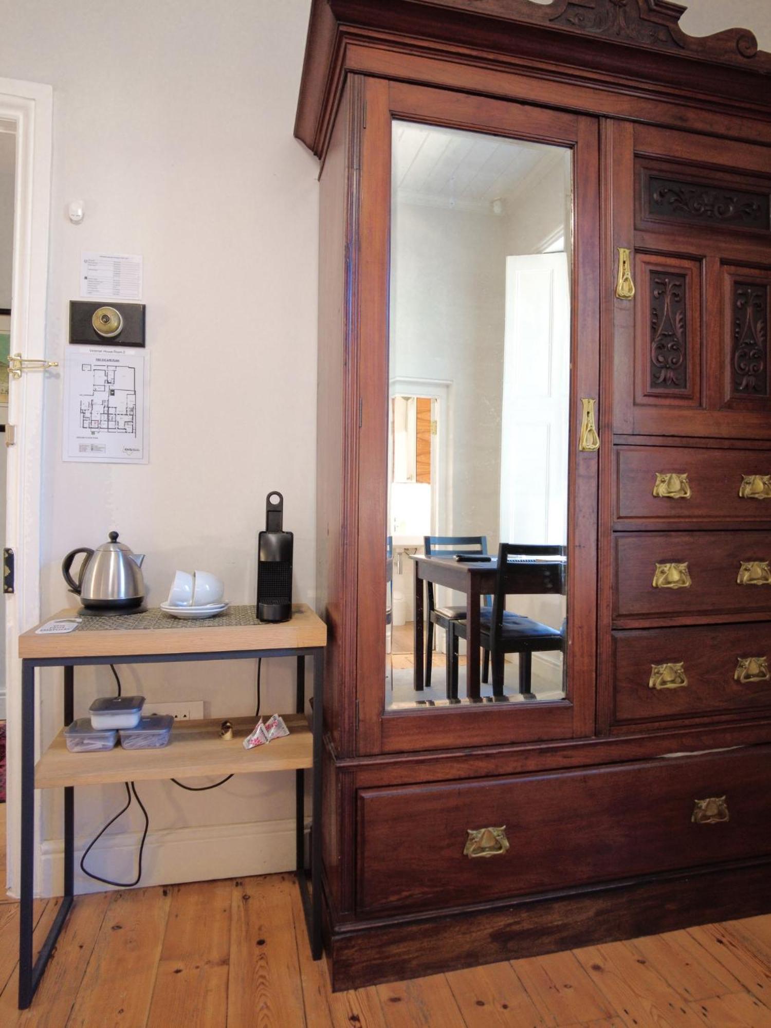 فندق Laanhof Victorian House Self-Catering ستيلينبوش الغرفة الصورة